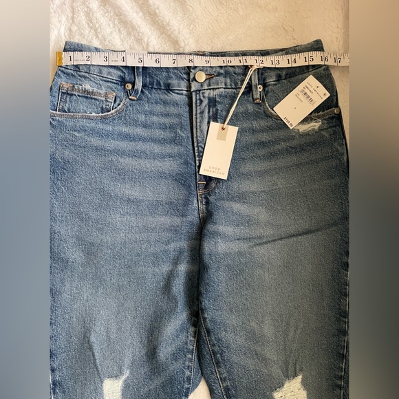 NWT Good American The Weekender High Rise Loose Fit Raw Hem Distressed Blue - Picture 2 of 8